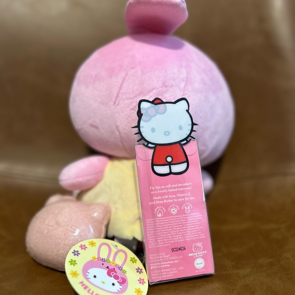Hello Kitty Bundle (NWT) - Picture 6 of 9